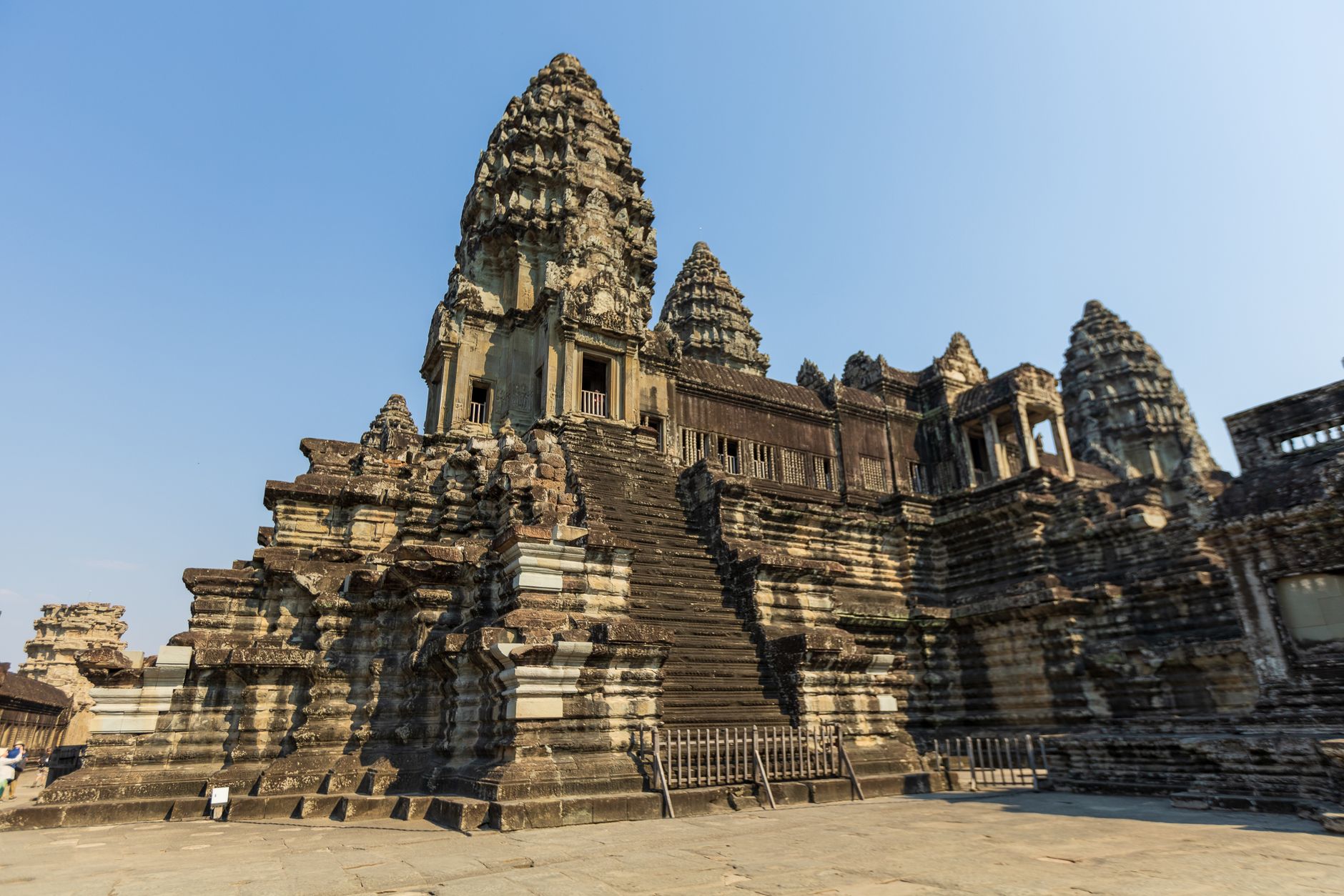Le temple d'Angkor Wat au lever du soleil, Cambodge